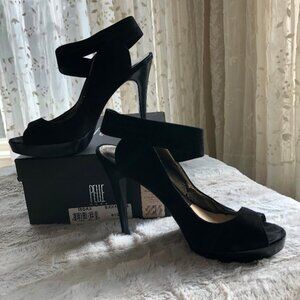 Pelle Black High Heel